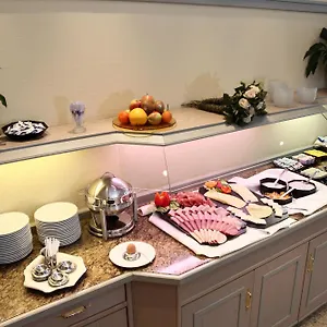 Ambiente Garni 3* München