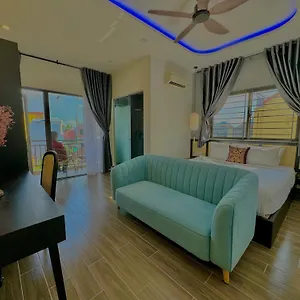 3* Hotel Pho Cho Dem - Near Old Town 200m