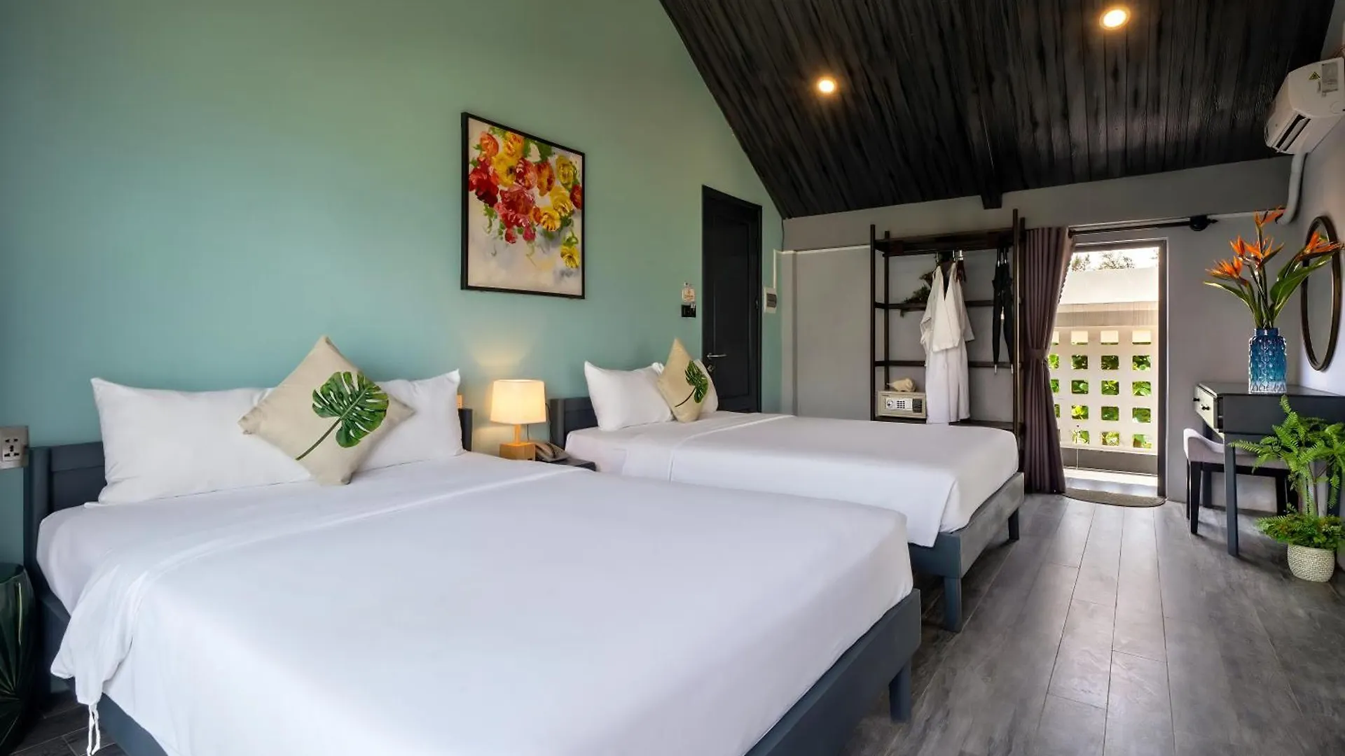 Sea Lavie Boutique Resort & Spa Hội An