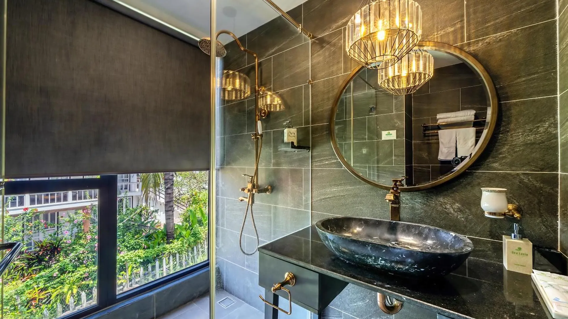 ****  Sea Lavie Boutique Resort & Spa Hội An Vietnam